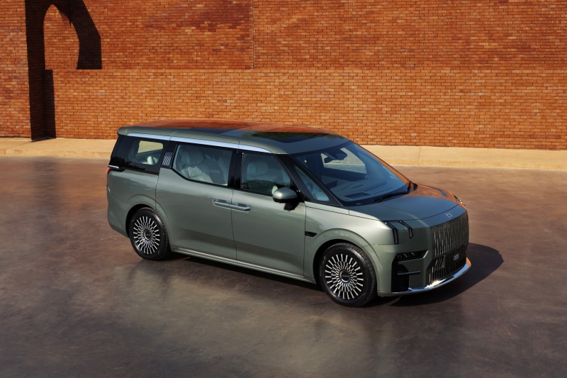 ZEEKR 009 รุ่น Premium AWD (7-Seater)