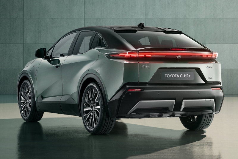 Toyota C-HR+