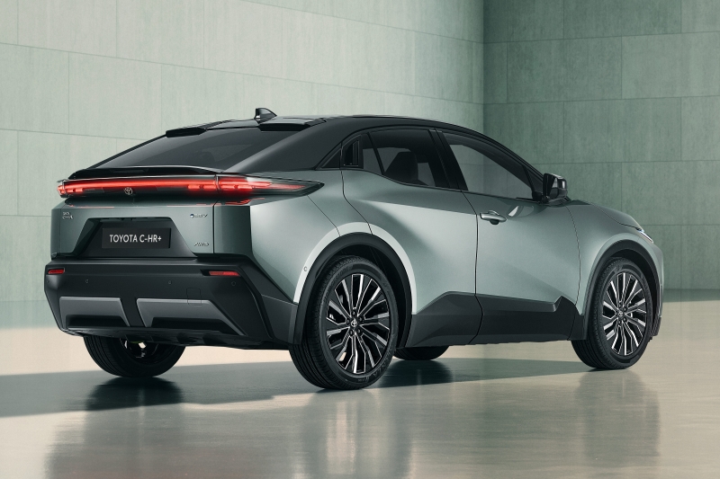 Toyota C-HR+