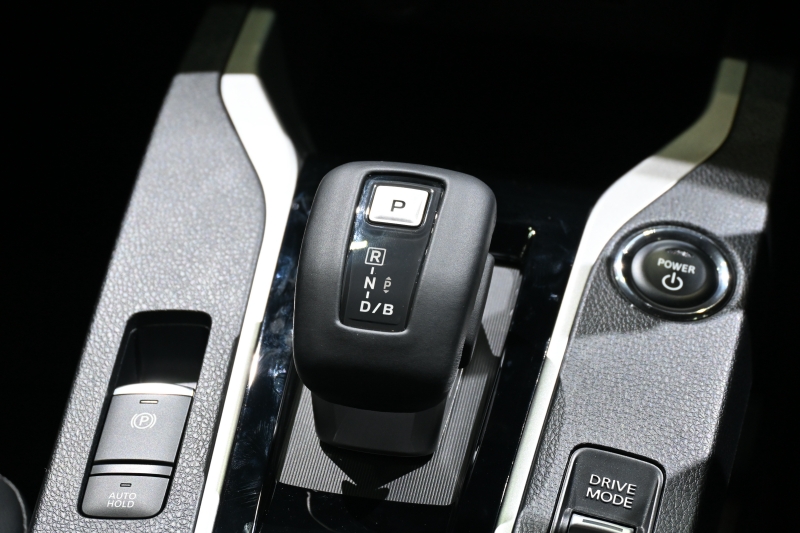 Mitsubishi XFORCE HEV 2025