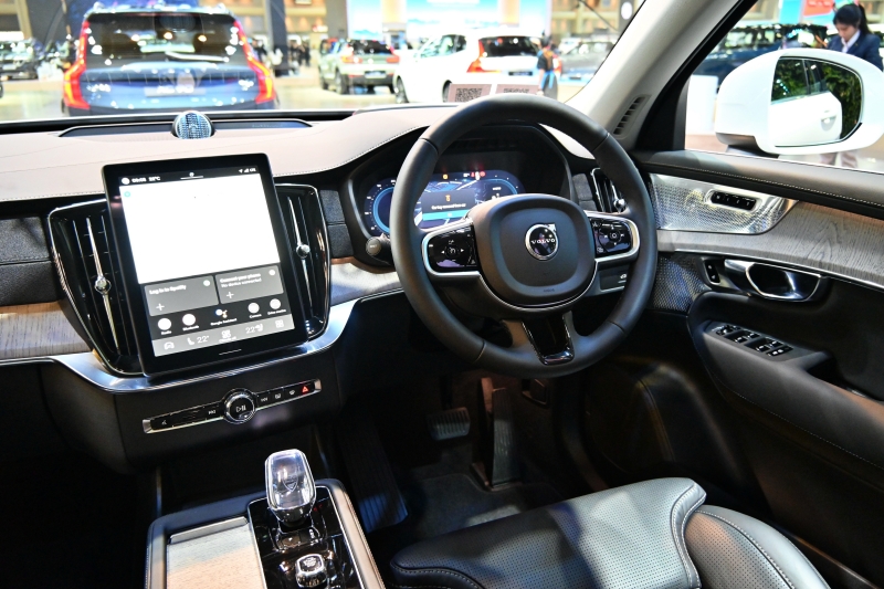 Volvo XC90 T8 PHEV Bright 2025 (Minorchange)