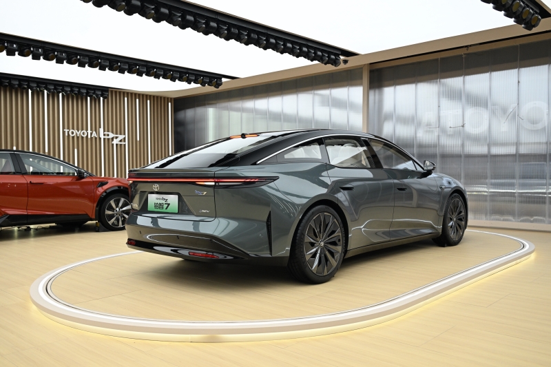 Toyota bZ7