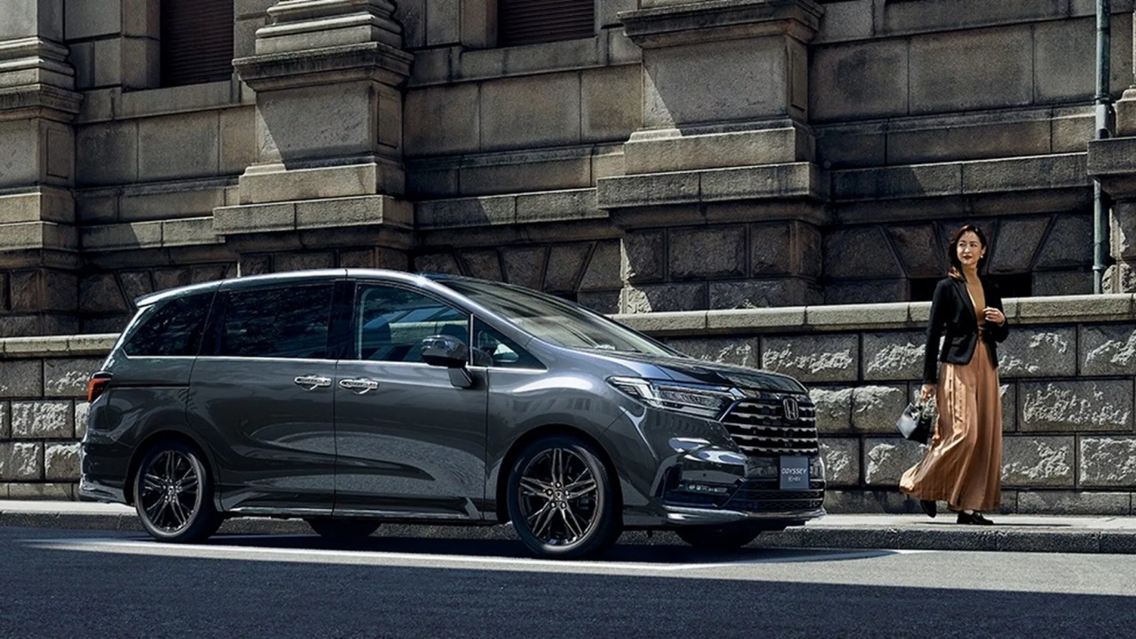 HONDA Odyssey e:HEV 2026