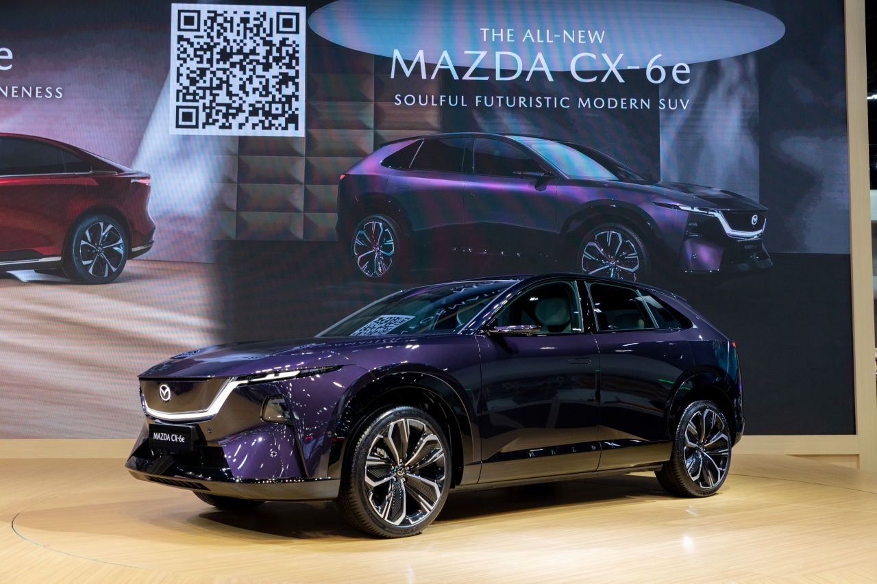 Mazda CX-6e