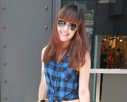 เสื้อลายสก๊อตผูกเอว SEXY