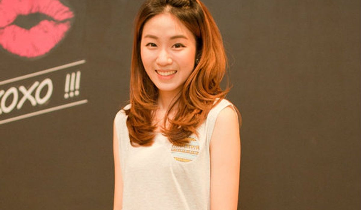 แฟชั่นวัยรุ่น @ สยาม เบญจนา (เจ) อายุ 22 ปี