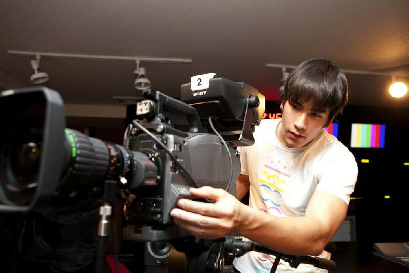 ณเดชน์ คูกิมิยะ