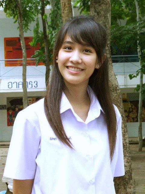 มิน พีชญา