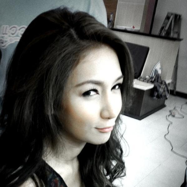 เนย โชติกา