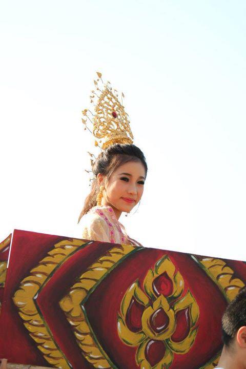 เทวี อาภาภัทร มีแสง