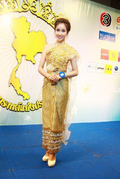 เทวี อาภาภัทร มีแสง