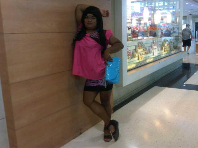 แฮปปี้ พอลล่า Happy Polla