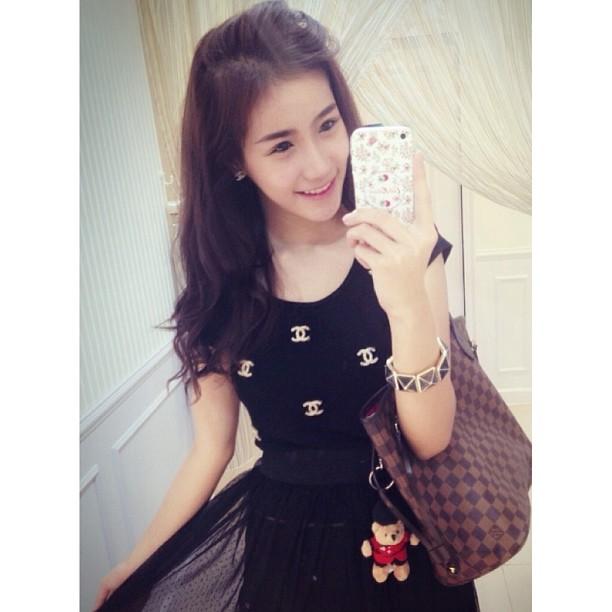 เทวี ฤาชนก มีแสง