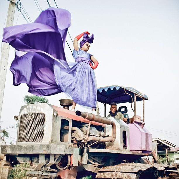 แม่บ้านมีหนวด