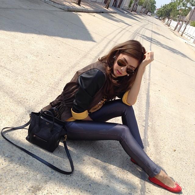 เมย์ สิรินทร์