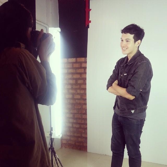 เพชร นพรัตน์ 