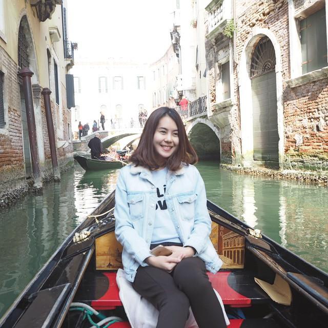 น้องสาว ออม สุชาร์