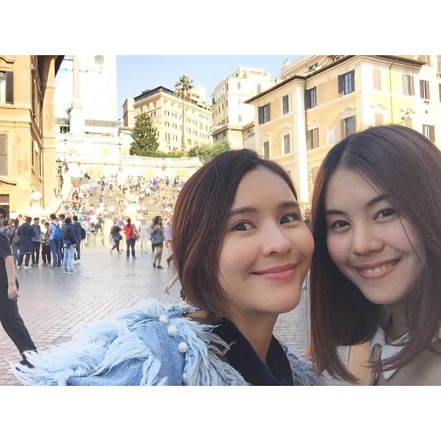 น้องสาว ออม สุชาร์