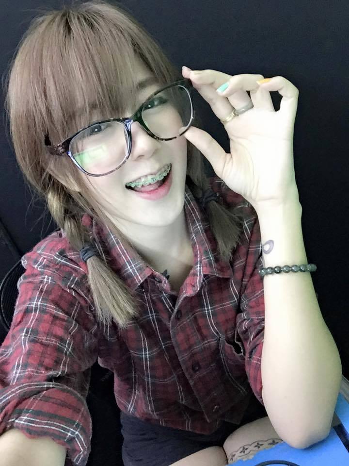 เลย์ รอยสัก