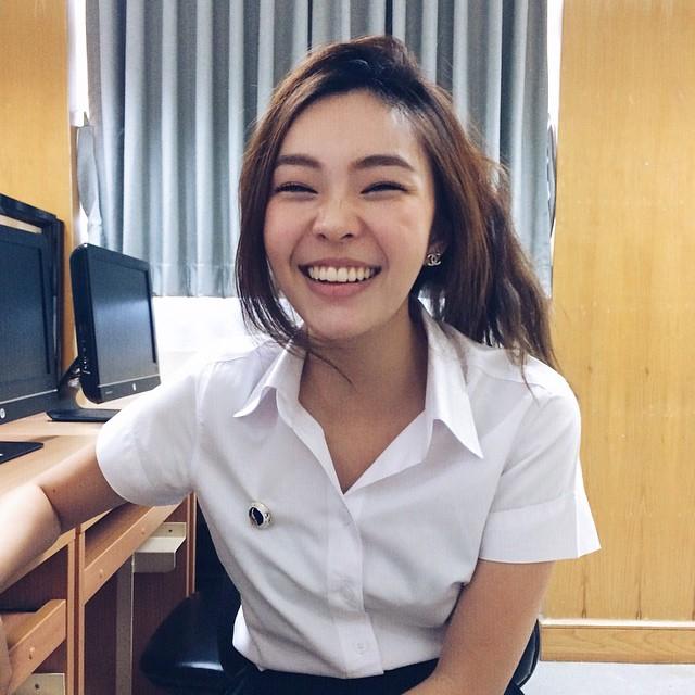 อีฟ นภัค