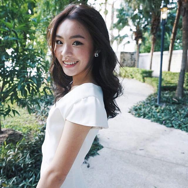 อีฟ นภัค