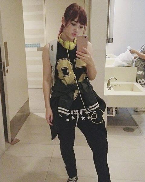 พลอยชมพู