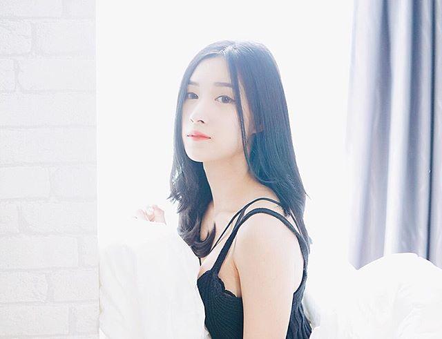 นุ๊ก บล็อคเกอร์