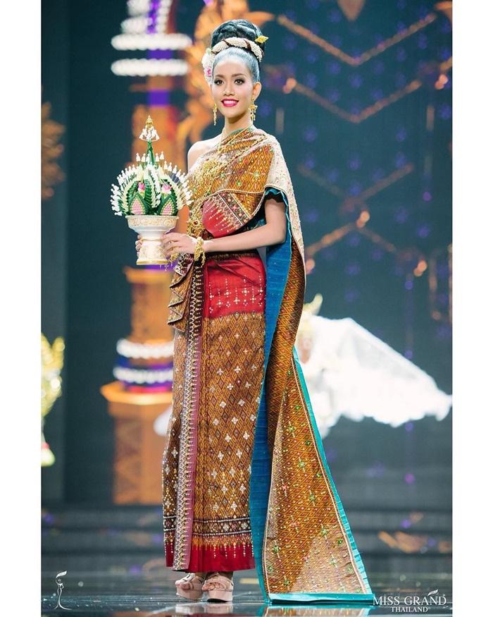 เฟรม-ธนวรรณ 