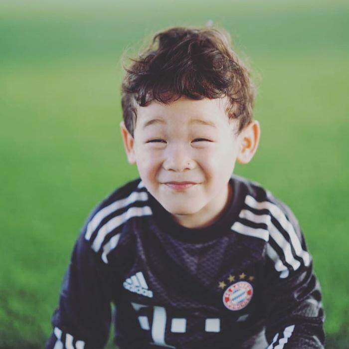 ลูกชาย บัวชมพู ฟอร์ด