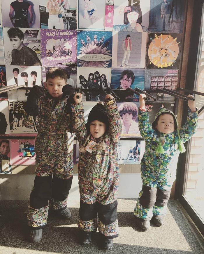 ลูกชาย บัวชมพู ฟอร์ด