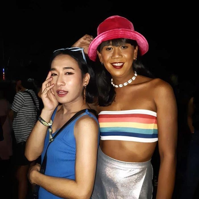 เซนติเมตร ล้นตู้