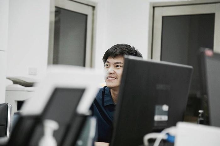 ลูกชาย สุนารี ราชสีมา