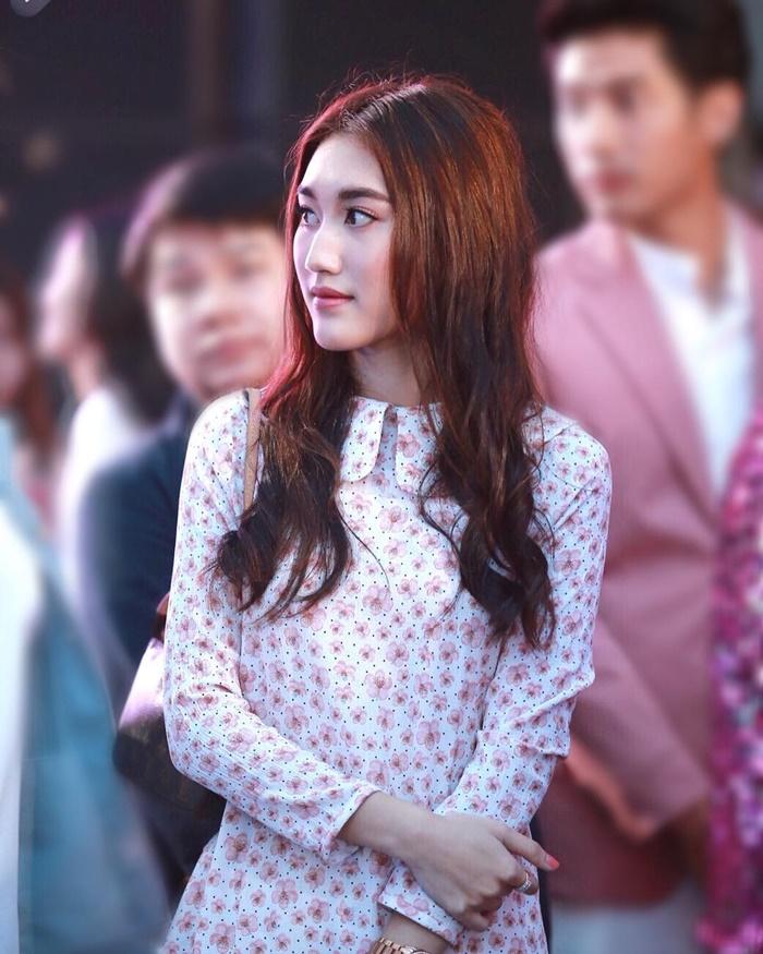 เบสท์ รักษ์วนีย์