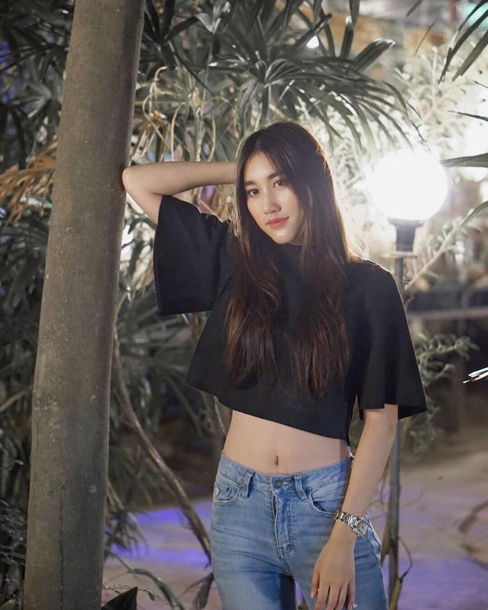 เบสท์ รักษ์วนีย์