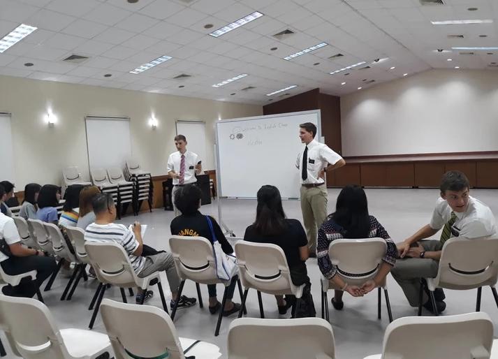 สอนภาษาอังกฤษแบบฟรีๆ