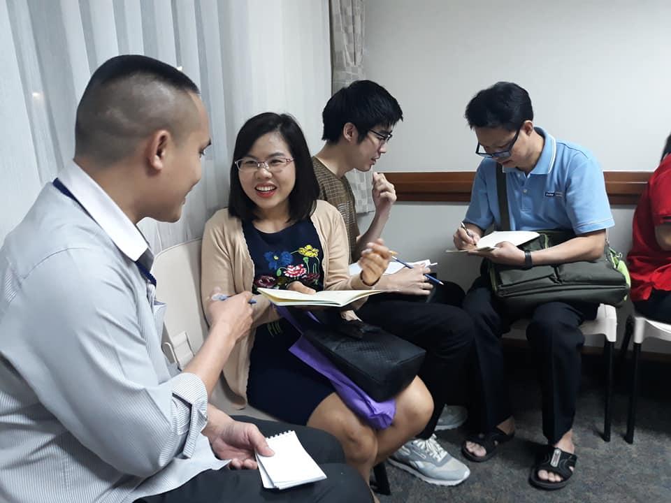 สอนภาษาอังกฤษแบบฟรีๆ