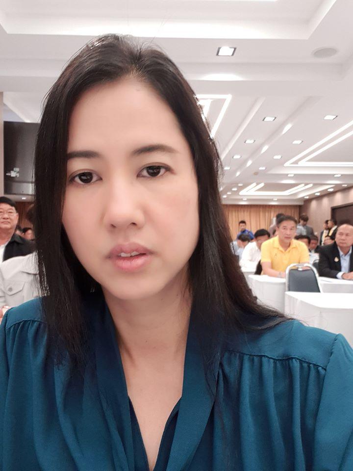 เอ๋ ปารีณา