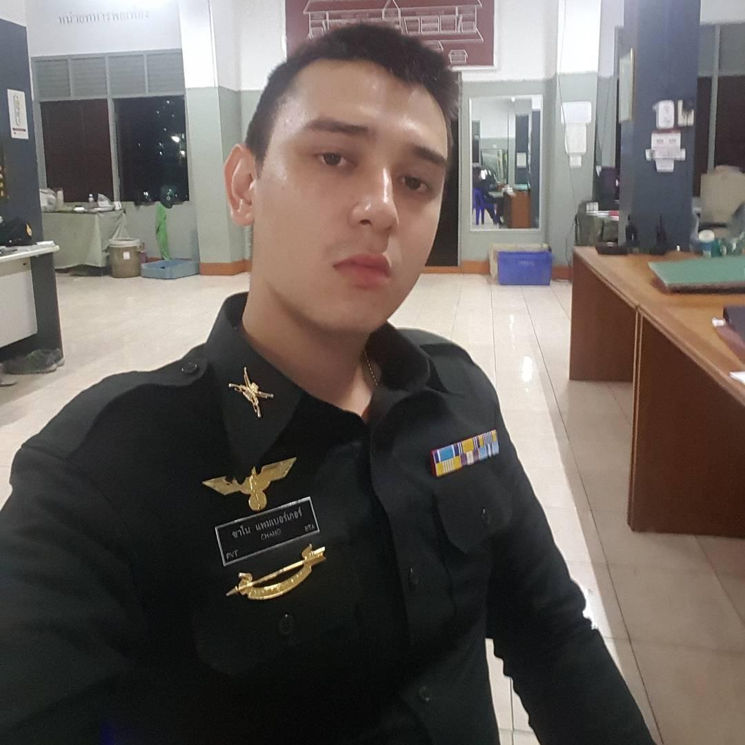 ชาโน แพมเบอร์เกอร์