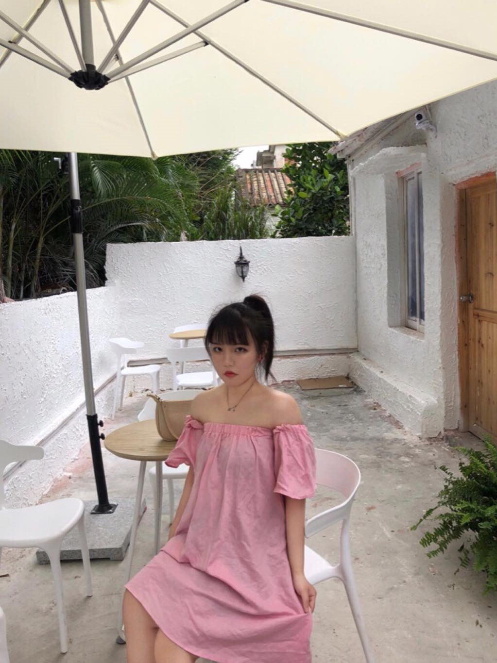 เน็ตไอดอลจีนไม่ตรงปก