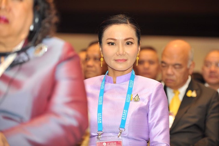 นฤมล ภิญโญสินวัฒน์