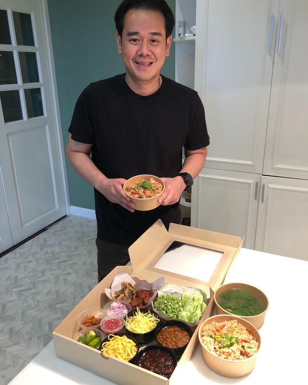 เป๊ก สัณชัย