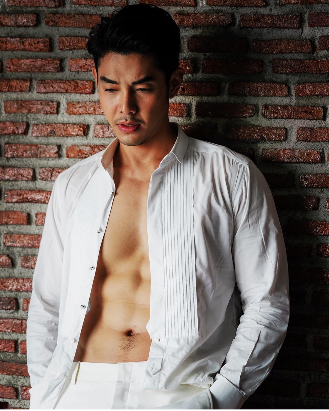 อาร์ต พศุตม์