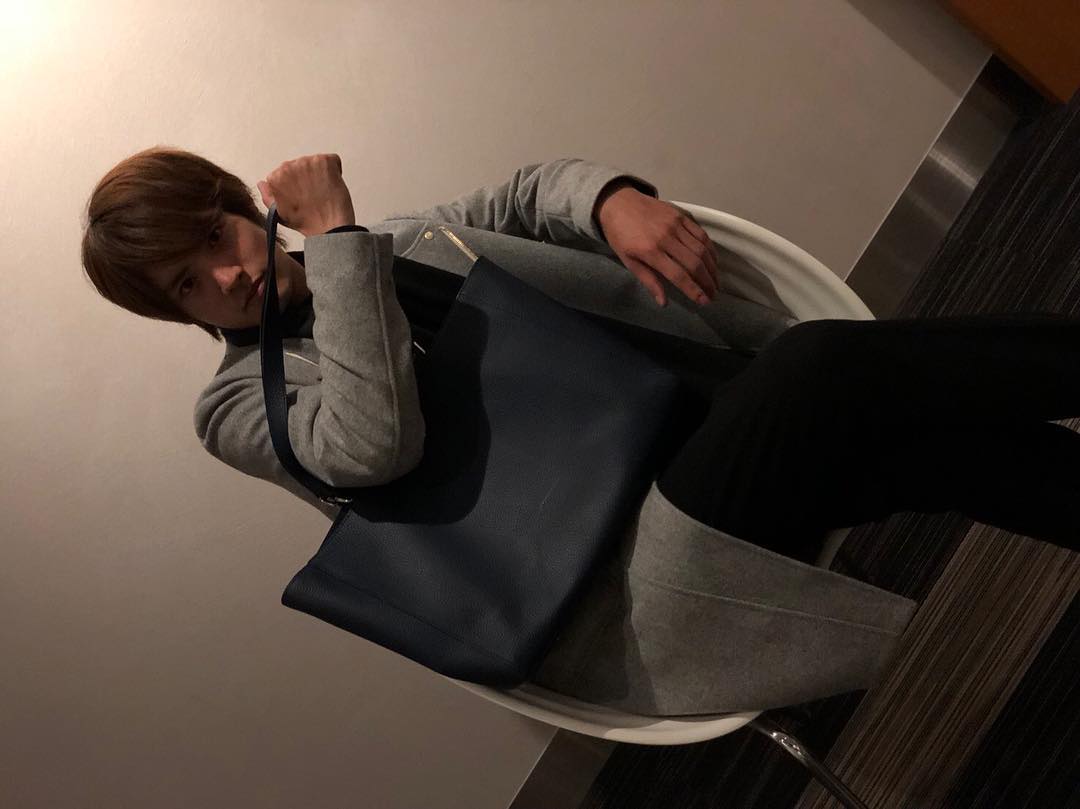 เออิจิ อาคะโซ