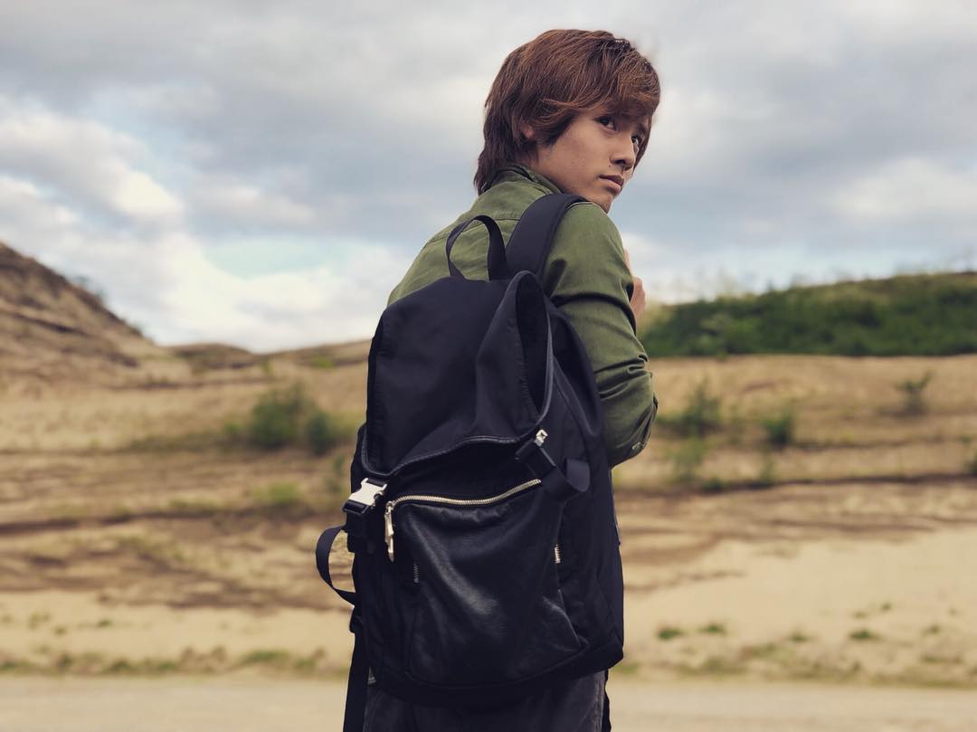 เออิจิ อาคะโซ