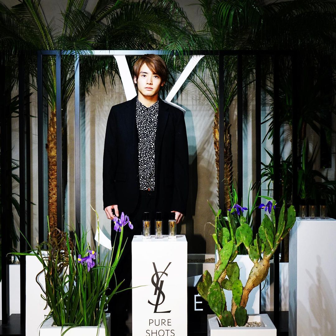 เออิจิ อาคะโซ