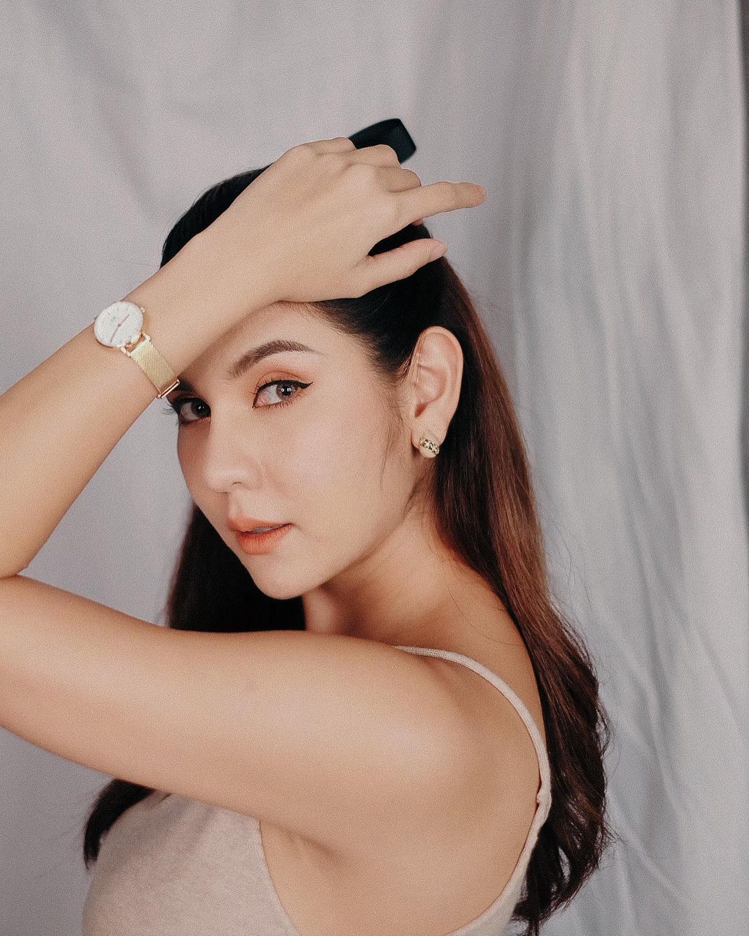 หมิว สิริลภัส