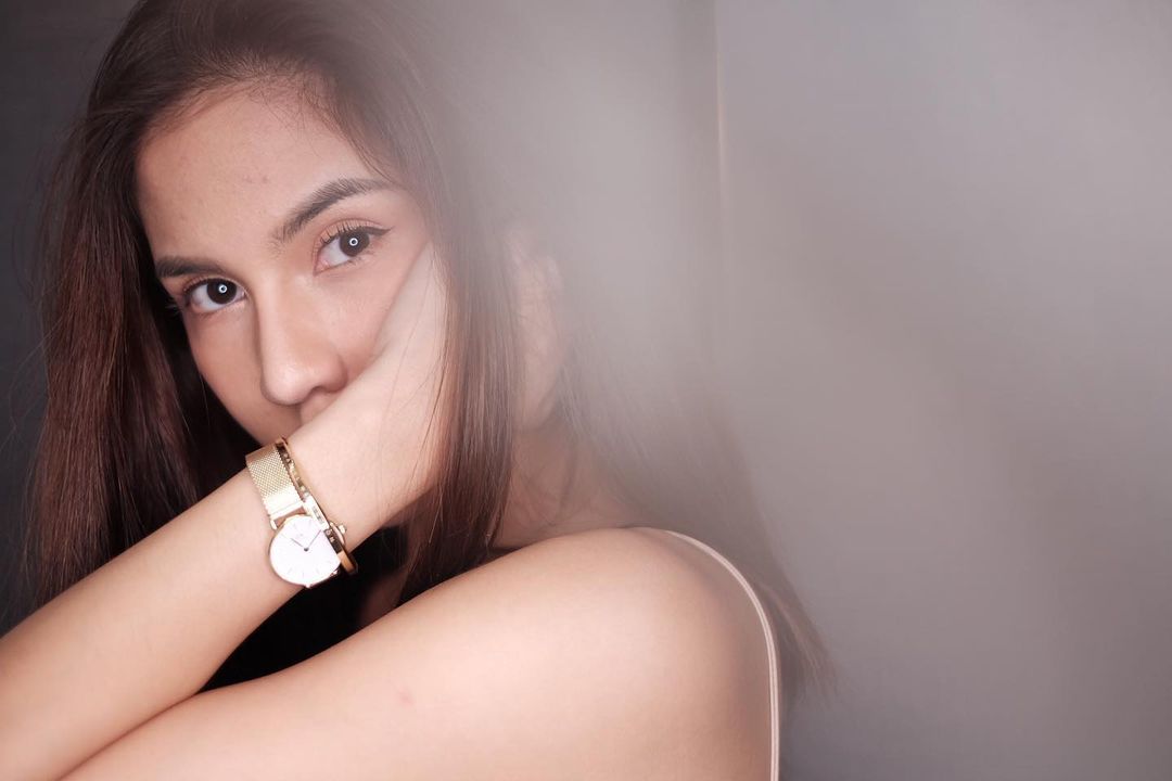 หมิว สิริลภัส