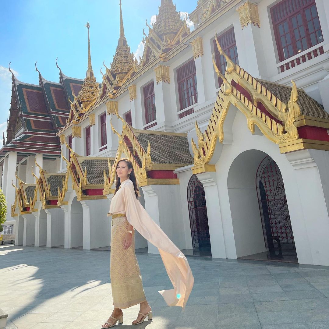 หมิว สิริลภัส