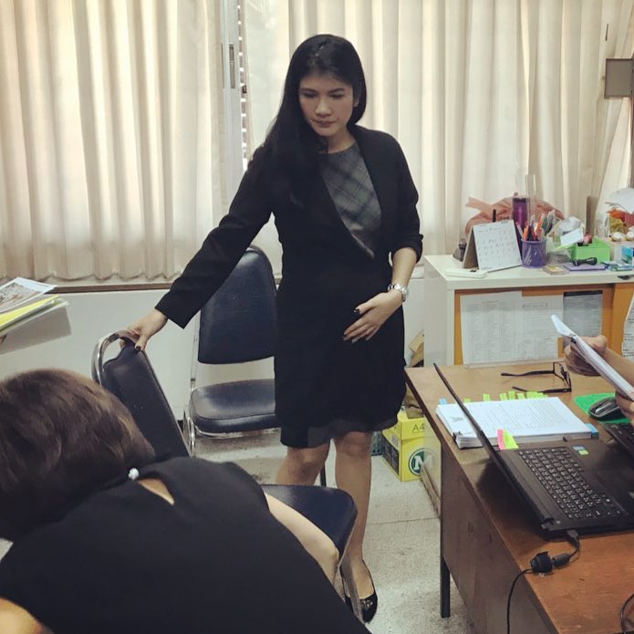 ทนายนิด้า