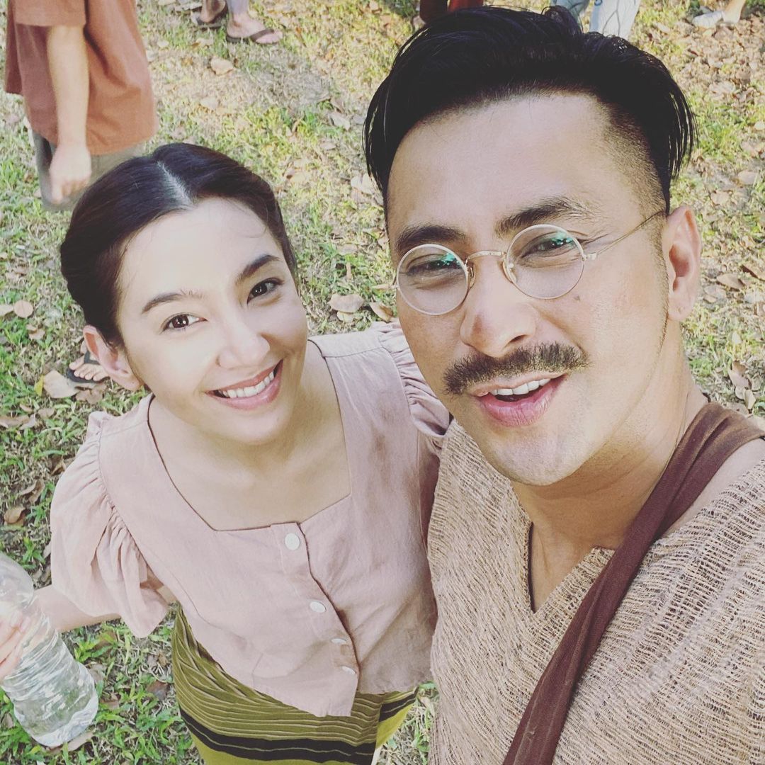 บอล เชิญยิ้ม